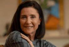 Mimi Rogers Net Worth